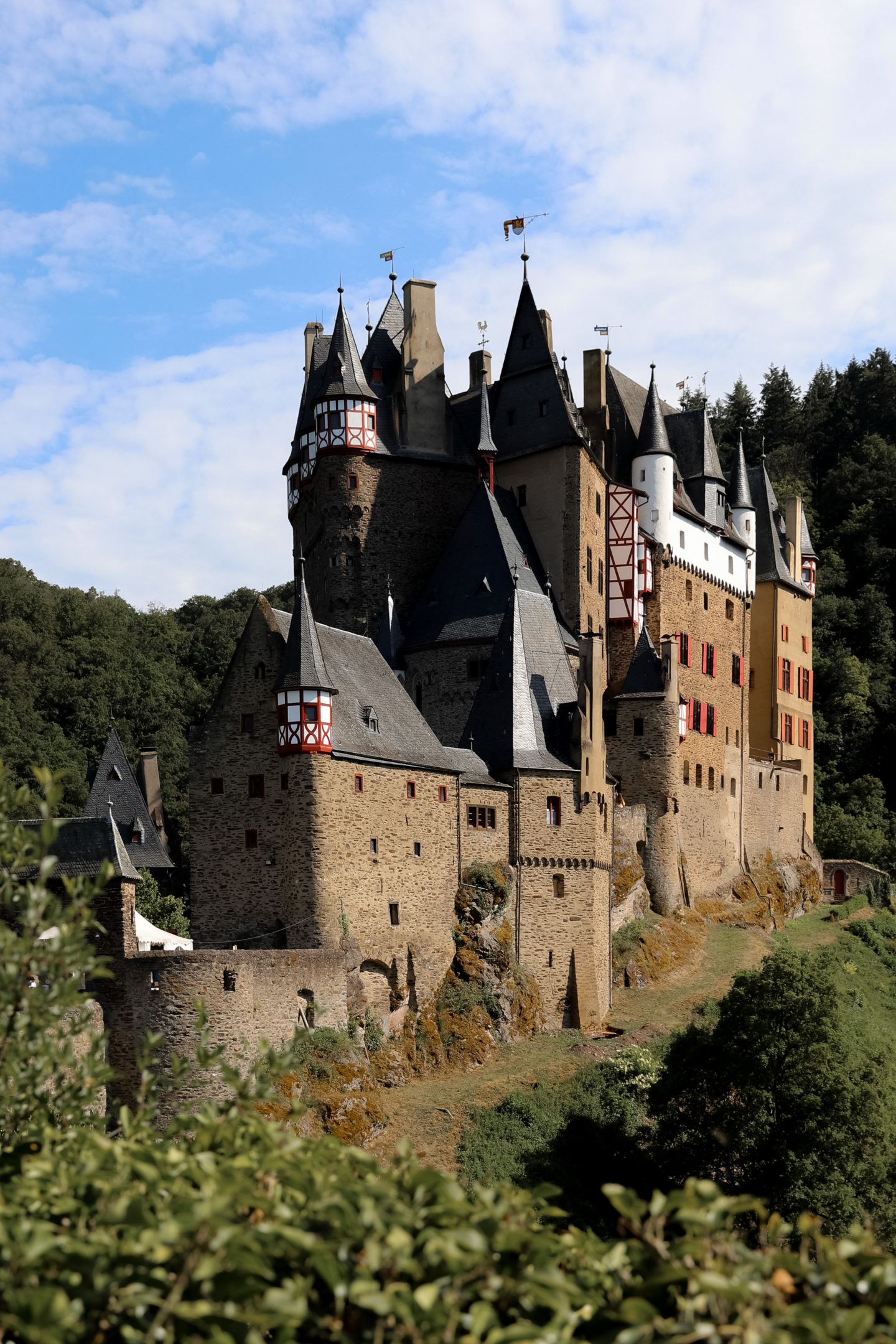 Urlaub-in-Deutschland-Miss-Suzie-Loves_Burg-Eltz